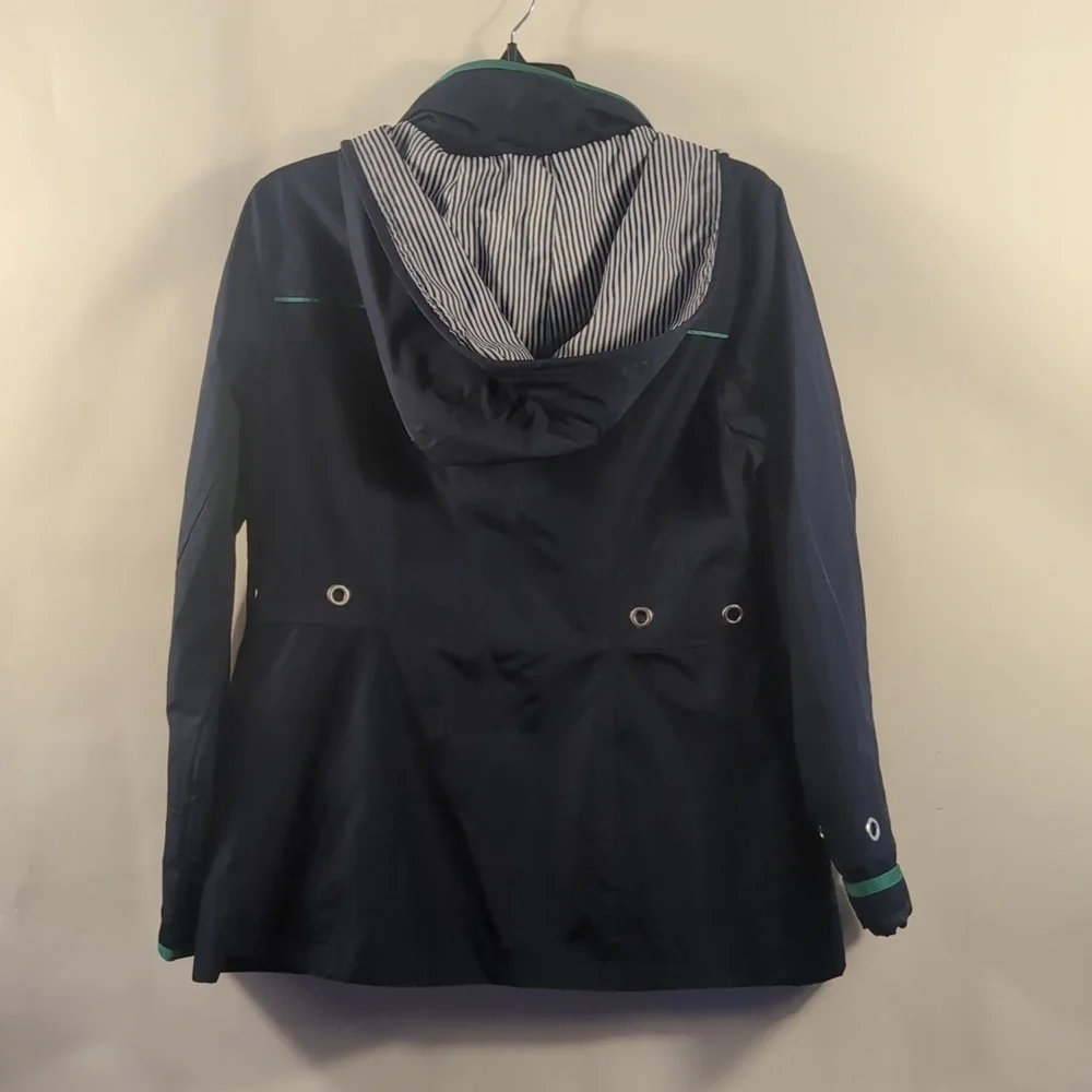 Intl Details Blue Jacket with Green Accents - Size Medium - Lightweight Outerwea